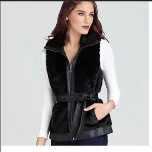 GUESS EMMANUELLE FAUX-FUR VEST